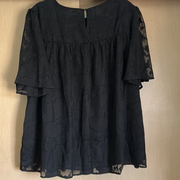 Floral lace blouse - Picture 6 of 8